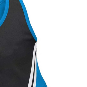 Tenue de cheerleading personnalisée pour femmes, en tissu polyester Dry Fit, uniforme de danse scolaire, coupe douce et confortable, haut dos nageur et jupe. - Product Image 3