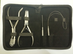 Kit de Herramientas Profesionales para Extensiones de Cabello de Acero Inoxidable OEM de Alta Calidad con Logotipo Personalizado y Opciones de Tamaño - Product Image 3