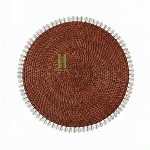 Best Seller Natural Rattan Charger Plates Handwoven Wedding <b>Table</b> Decoration Wicker Scalloped <b>Placemats</b> From Vietnam Rattan 2026 - Product Image 1
