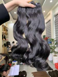 Pelucas de Cabello Humano Remy 100% Virgen con Ondas Corporales, Atadas a Mano de Oreja a Oreja, Extensiones de Cabello Vietnamita con Cierre de Encaje HD - Product Image 2