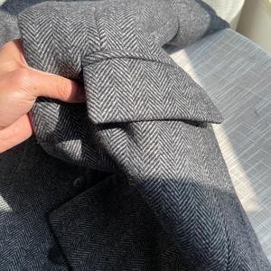 Abrigo Largo de Invierno para Mujer, Gris, con Cuello de Solapa, Mezcla de Lana, Cierre de un Solo Botón - Product Image 2