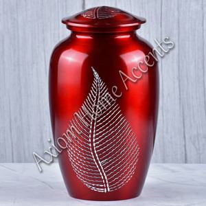 Urna de cremación de aluminio moderna con diseño elegante Honra a tus seres queridos con estilo por Axiom Home Accents - Product Image 3