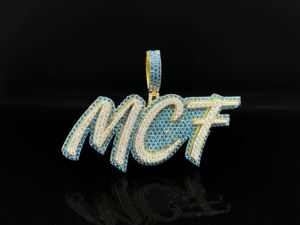 Collar con Colgante de Diamantes de Imitación, Chapado en Oro, Estilo Rapero - Product Image 2