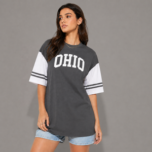T-shirts Ringer personnalisés légers à épaules tombantes pour femmes, style universitaire oversize, color block, imprimé graphique vintage, vente en gros - Product Image 2