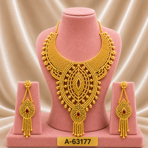 ชุดเครื่องประดับทองชุบ 24K ดีไซน์ดอกไม้ประดับเพชรซิคอน ยี่ห้อ Classic MOLL JEWELLERS รุ่น A-63181 เหมาะสำหรับผู้หญิง สวมใส่ในงานแต่งงาน - Product Image 5