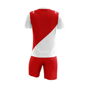 Uniforme de Fútbol de Manga Corta, Ligero y Transpirable, Color Personalizado, Calidad Premium, 100% Poliéster, Venta Caliente, Hecho en Pakistán - Product Image 4