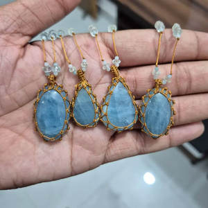 Collar Colgante de Macramé Hecho a Mano con Aguamarina, Gema Natural de Aguamarina Azul, Joyería Boho de Cristal Curativo, Cordón Ajustable, Regalo - Product Image 4