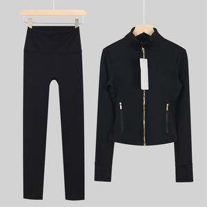 Ensemble de yoga personnalisé 2026 : veste courte zippée respirante, séchage rapide, haute élasticité, couleur unie + leggings - Product Image 5