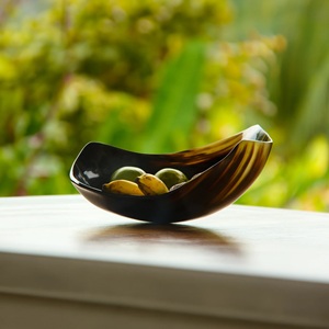 Bol de service écologique jetable en corne de buffle résistant à la chaleur, vaisselle naturelle pour collations, fruits secs, bonbons, idéal pour les fêtes - Product Image 1