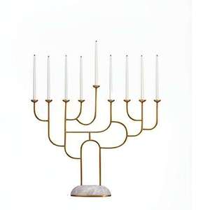Ménorah au design luxueux finition antique, porte-bougie pour accessoires de table à prix attractif - Product Image 2