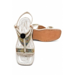 Nuevo Diseño de Sandalias Peshawari de Cuero Vacuno, Punta Abierta, Hechas a Mano, para Todas las Temporadas, a Precio de Mayoreo - Product Image 1