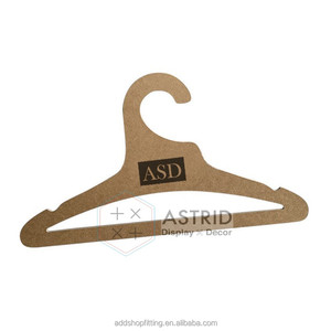 Cintre en carton kraft épaissi écologique de 43 cm avec logo personnalisé pour présentation en magasin, organisateur de vêtements, design moderne - Product Image 6