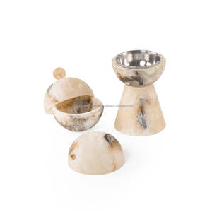 เตาเผาเครื่องหอมเรซิ่นตกแต่งสไตล์อาหรับสุดหรู สำหรับไม้กฤษณา บาคูร์ และเครื่องหอมเรซิ่นสำหรับใช้ในบ้าน - Product Image 1