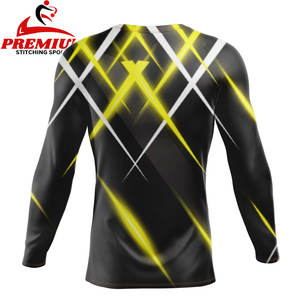 Camiseta de compresión ligera de alta calidad para hombre, manga larga, para gimnasio, con diseño liso, para adultos y jóvenes. - Product Image 2