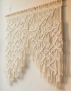 Tapiz de Macramé con Diseño de Hojas, Cortina Boho para Puerta - Product Image 3