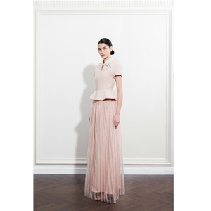Blusas Elegantes para Mujer con MOQ Bajo, Blusa EVELINA PEPLUM, Blusas Elegantes para Primavera/Verano, Blusas y Camisas Elegantes para Mujer - Product Image 4