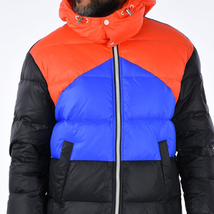 Veste matelassée légère et écologique pour homme, résistante à l'eau, coupe-vent personnalisée avec capuche et fermeture éclair, tissée unie, idéale pour l'hiver et toutes les conditions météorologiques - Product Image 2