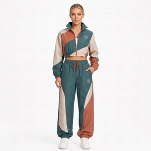 Ensemble de survêtement coupe-vent pour femmes, idéal pour la course et l'entraînement, avec logo personnalisé, vêtements de sport légers, fabricant - Product Image 5