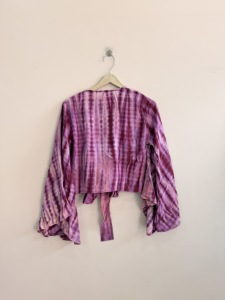 Blusa de seda al por mayor para mujer, 100% seda crepé, top retro de playa con efecto tie-dye y lazo frontal, top cruzado de seda. - Product Image 4