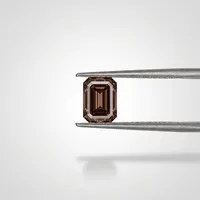 Diamante Suelto CVD Marrón de 1ct, Corte Esmeralda, Excelente Calidad, para Fabricantes de Joyería, Origen India