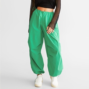 Custom Lightweight Green Windbreaker Cargo Pants for Streetwear & Outdoor Activities – Bulk Wholesale USA - Product Image 3