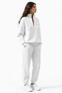 Sudadera Blanca de Felpa Francesa con Media Cremallera, Cuello Alto, Logotipo Frontal, Estilo Casual, Unisex, Otoño, Impresión Digital - Product Image 4