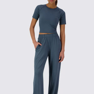 Ropa de Gimnasio para Mujer, Camiseta Corta de Alta Compresión para Verano, Camiseta Corta Deportiva de Moda para Gimnasio al Aire Libre - Product Image 4