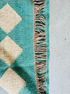 Tapis de couloir en laine et jute bleu sarcelle, motif géométrique à carreaux, style bohème moderne, kilim long, tapis d'entrée à franges, dhurrie, tapis personnalisé - Product Image 6