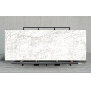 Bianco Venezia - Losas de Porcelana Brillante con Diseño Popular de Efecto Piedra y Empalme Tipo Bookmatch - Product Image 3
