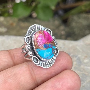 Anillo de Plata de Ley 925 con Turquesa Kingman y Dalia Rosa Hecha a Mano, Anillo de Ostra Espinosa, Regalo para Mujer - Product Image 2