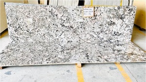 Dalle de marbre blanc Alaska poli, design luxueux et écologique, pour revêtements de sol et muraux intérieurs, dalles de marbre adhésives - Product Image 1