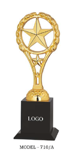 Trofeo Portátil de Metal Fundido a Presión con Diseño de Estrella, Bañado en Oro, con Base Negra Grabada para Deportes y Juegos - Product Image 6