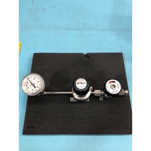 Régulateur de pression APTECH AP5008S4MTSCMK + APTECH - Équipements et pièces semi-conductrices d'occasion fiables à l'échelle mondiale - Product Image 1