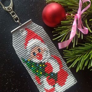 Porte-clés artisanal en perles de rocaille, porte-clés de Noël, porte-clés écologique, sangle décorative brodée - Product Image 3