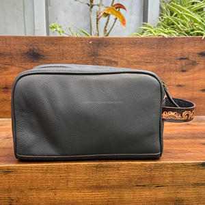 กระเป๋าเครื่องสำอางสำหรับผู้หญิงกระเป๋าเครื่องสำอางหนังวัวแบบแขวนได้สำหรับเดินทาง - Product Image 6