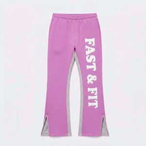 Pantalones deportivos personalizados para hombre, de color sólido, estilo jogger, con logo impreso digitalmente. - Product Image 1