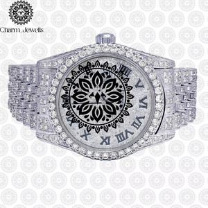Montre en diamant moissanite avec logo personnalisé très demandée, bijou de luxe, montre-bracelet pour commandes en gros disponibles au meilleur prix - Product Image 1
