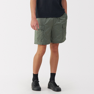 Pantalones cortos cargo para hombre de nuevo estilo con múltiples bolsillos, cintura elástica, ligeros, para venta en línea, fabricante en Pakistán. - Product Image 3