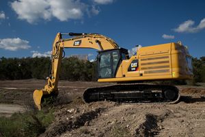 รถขุดตีนตะขาบ Caterpillar รุ่น 349 ปี 2023 มือสอง น้ำหนัก 22 ตัน พร้อมปั๊มไฮดรอลิก เกียร์ แบริ่ง สำหรับงานเหมือง ก่อสร้าง งานดินดิบ ประเทศเบลเยียม - Product Image 5