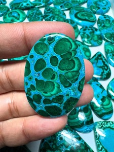 Lote al por mayor de cabujones de crisocola y malaquita natural, formas y tamaños variados, gemas sueltas pulidas para la fabricación de joyas - Product Image 1