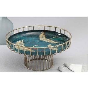 ที่วางเค้กแต่งงานสไตล์คลาสสิกยอดนิยม พร้อมฐานโลหะเคลือบเงา - Product Image 2