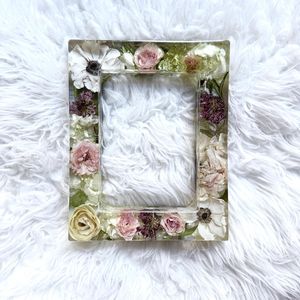 Floral Resin Photo <b>Frame</b> Vertical Tabletop Decor Handmade With Pressed Flowers Pink <b>White</b> Purple Design - Product Image 6