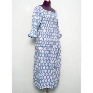 Vestido Mini de Verano con Estampado Floral, Cuello Redondo, Manga Corta, Tejido de Algodón Orgánico Cómodo, Detalle de Botones, Estilo Casual de Playa Hindú - Product Image 4