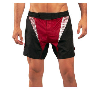 Shorts MMA en tissu polyester/nylon doux au toucher avec des caractéristiques respirantes et à séchage rapide, construction légère, coupe équilibrée, mouvement libre - Product Image 6