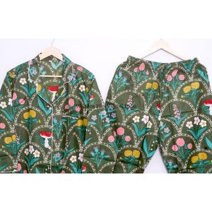 Ensemble de pyjama en coton à motif floral, design élégant et simple, imprimé à la main, vêtements de nuit pour femmes, léger, pour l'été, vêtements de détente - Product Image 6