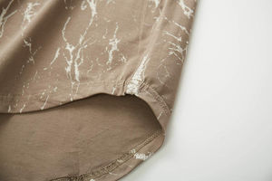 เสื้อยืดคอกลมคุณภาพสูง ทรงโอเวอร์ไซส์ สำหรับผู้ชายและผู้หญิง  ผ้าคอตตอนเนื้อหนา ระบายอากาศได้ดี  สีสันและแบบสั่งทำได้ - Product Image 3