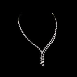 Collar de Diamantes en Forma de Pera Celeste, Collar de Diamantes en Forma de Y Eternal Grace, Collar de Diamantes en Cascada Aurora, Collar de Diamantes en Forma de Lágrima Real - Product Image 1