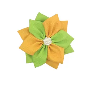 Nuevo diseño fiesta hombro decoración símbolo amarillo verde seda cinta ramillete flor Pin señora broche joyería