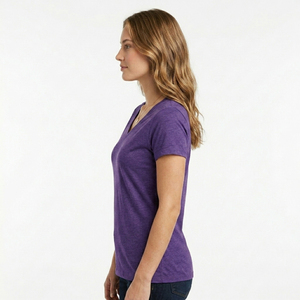 Camiseta de lona para mujer, manga corta, cuello en V, color negro, premium, transpirable. - Product Image 5