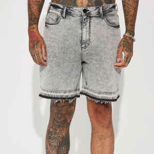Shorts en jean baggy personnalisés pour hommes, style streetwear d'été, avec broderies et patchs déchirés, vente en gros - Product Image 1